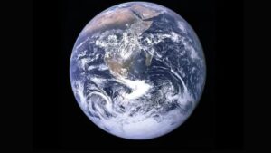 Konec 24 hodinového dne? Planeta Země zažije 25 hodin denně