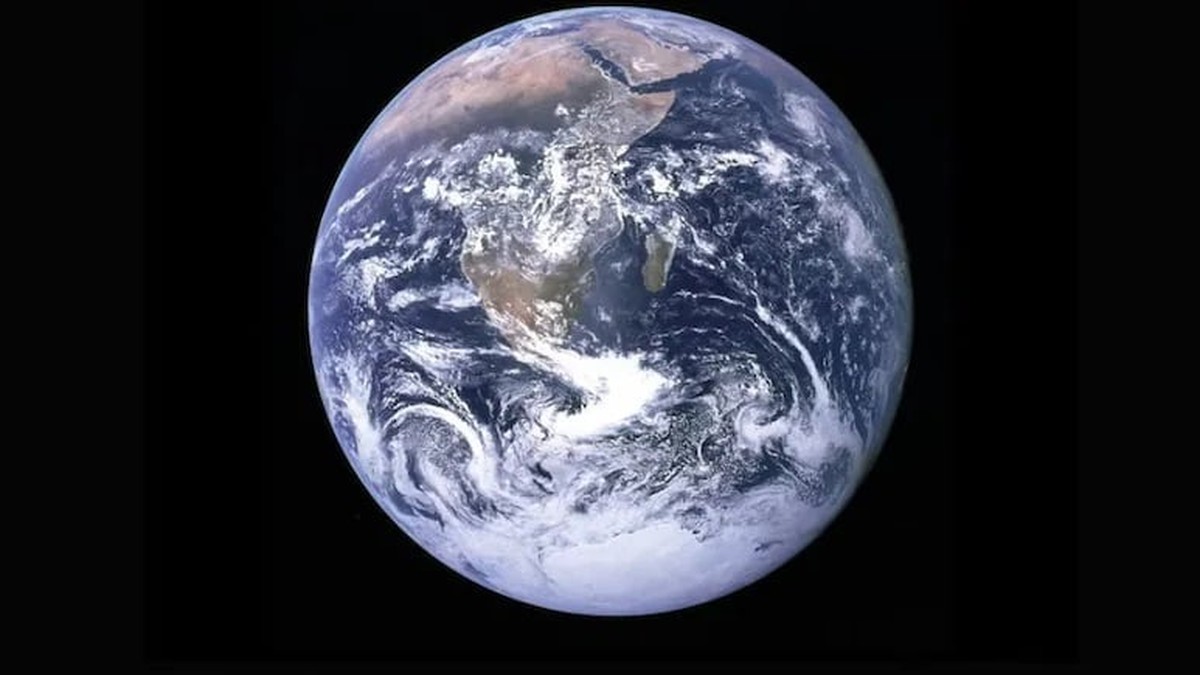 Konec 24 hodinového dne? Planeta Země zažije 25 hodin denně