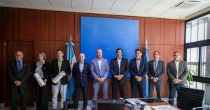 Mezinárodní projekt HERON: Nová éra vícerozměrné astronomie