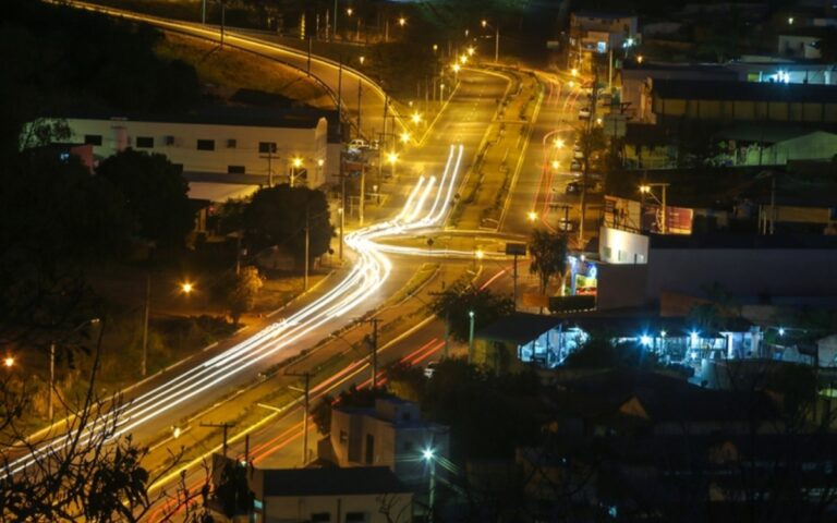 Obyvatelé Araxá hlásí zemětřesení ve městě