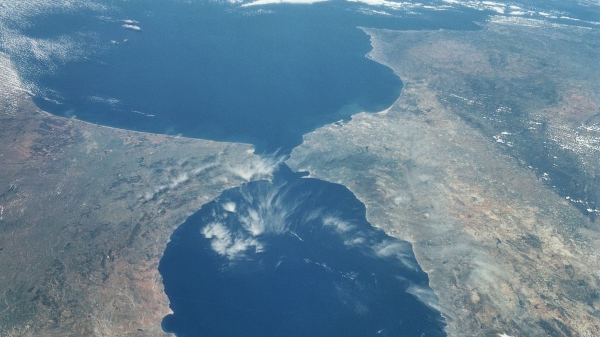 O pohybu iberského poloostrova