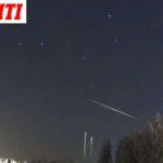 Vynikající přírodní jev: brzy zvedněte hlavu k nebi