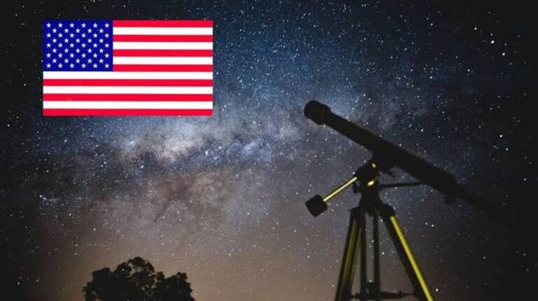 Astronomický kalendář na únor: od „Sněhového měsíce“ po masivní zarovnání planet