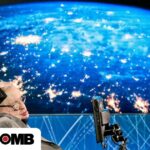 Varování Stephena Hawkinga o umělé inteligenci před 12 lety